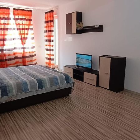 Ama Ama & Free Parking Apartment Brasov Luaran gambar